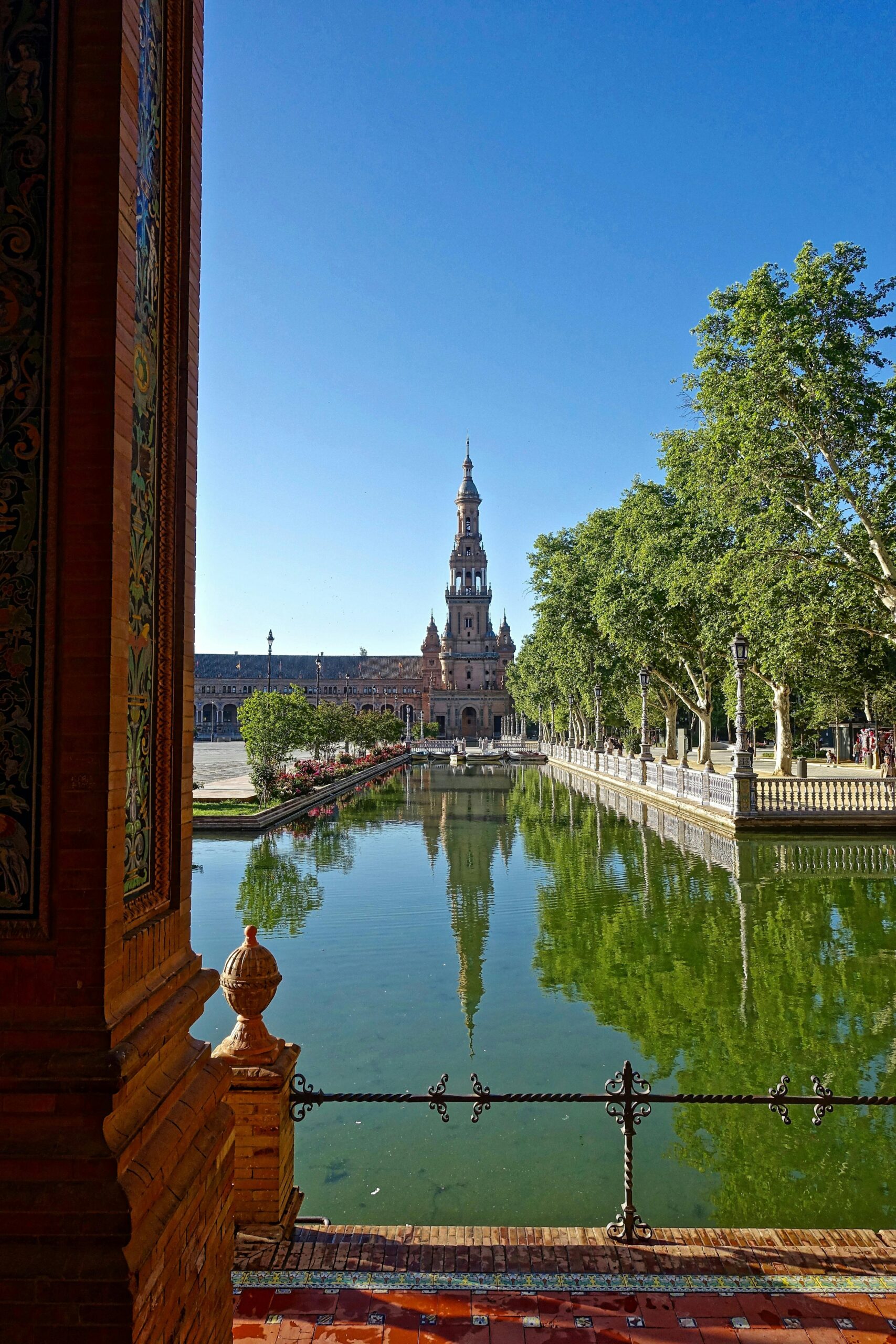 The stunning Plaza de España in Seville, Spain